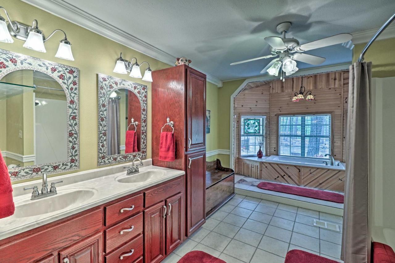 Secluded Edgemont Getaway With Huge Outdoor Deck! Villa Fairfield Bay Exterior photo